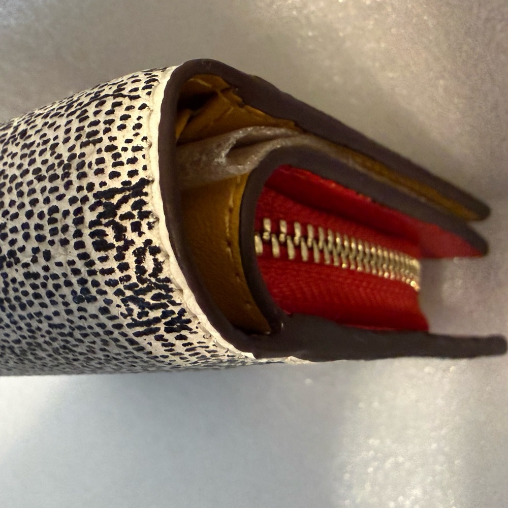 Coach x Disney x Keith Haring UFO Mickey Button Snap Wallet - Picture 5 of 8